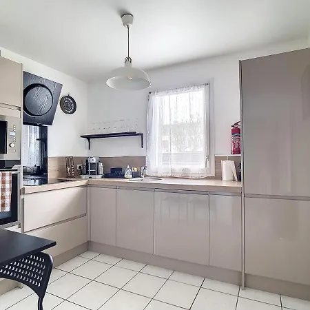 Duplex T3 Moderne Au Metro - Clim & Parking Prive Rouen