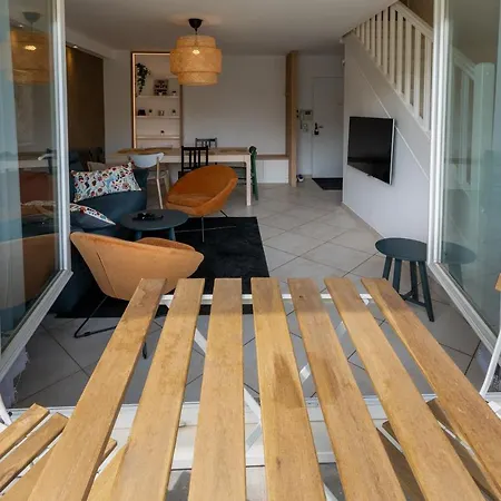Duplex T3 Moderne Au Metro - Clim & Parking Prive Rouen