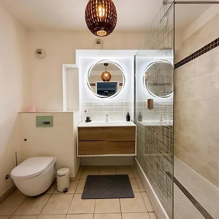 Duplex T3 Moderne Au Metro - Clim & Parking Prive * Rouen